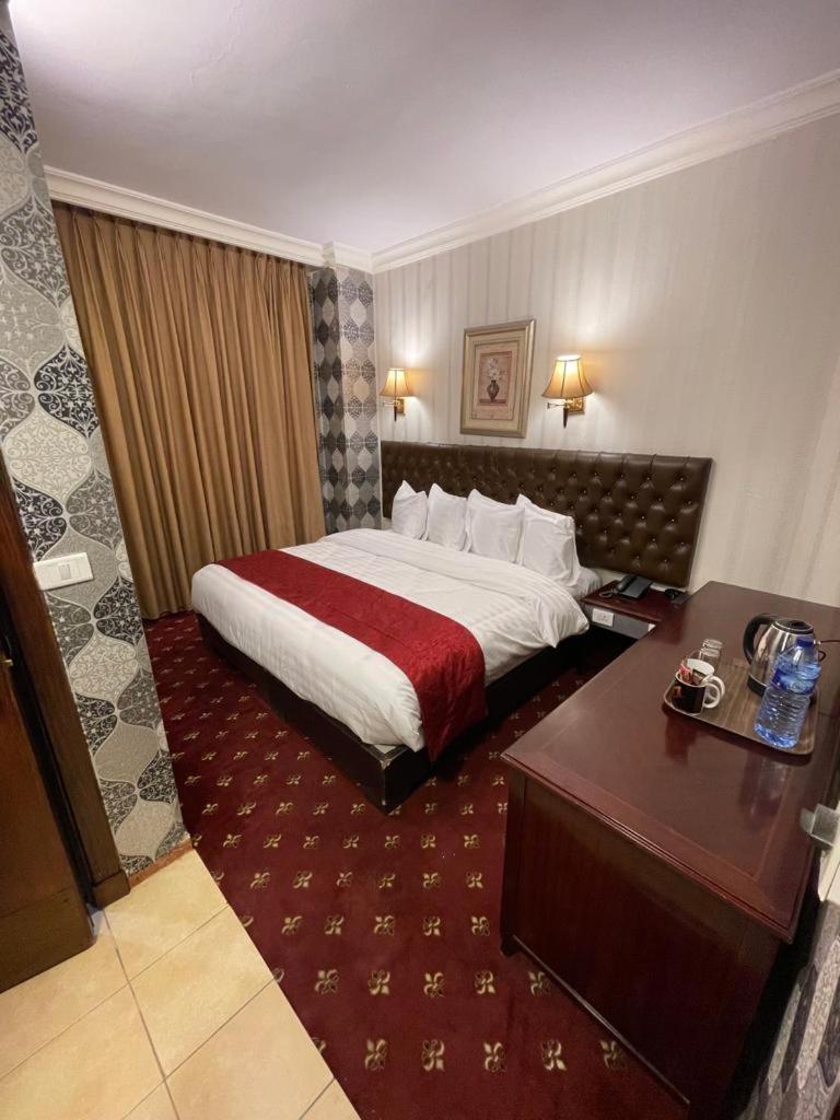 Madison Hotel Amman Exterior foto